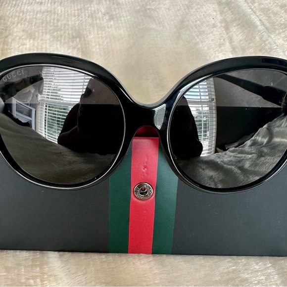 Authentic Gucci Women’s Black Sunglasses main image 12